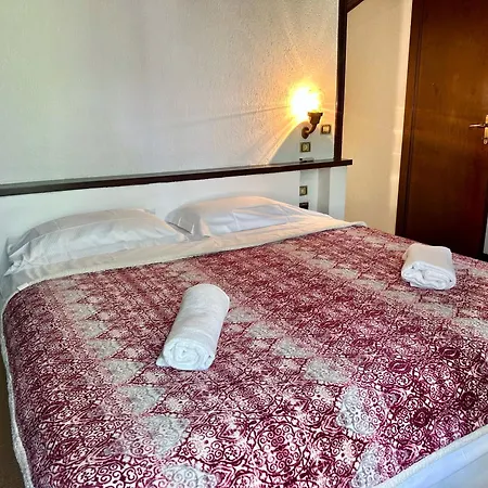 Sunshine With Pool Villa *