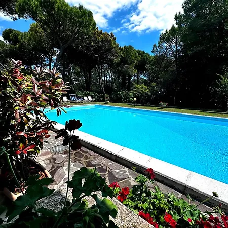 Sunshine With Pool * Λινιάνο Σαμπιαντόρο