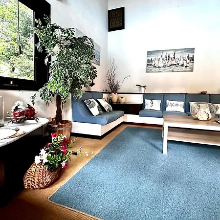 Sunshine With Pool Villa *